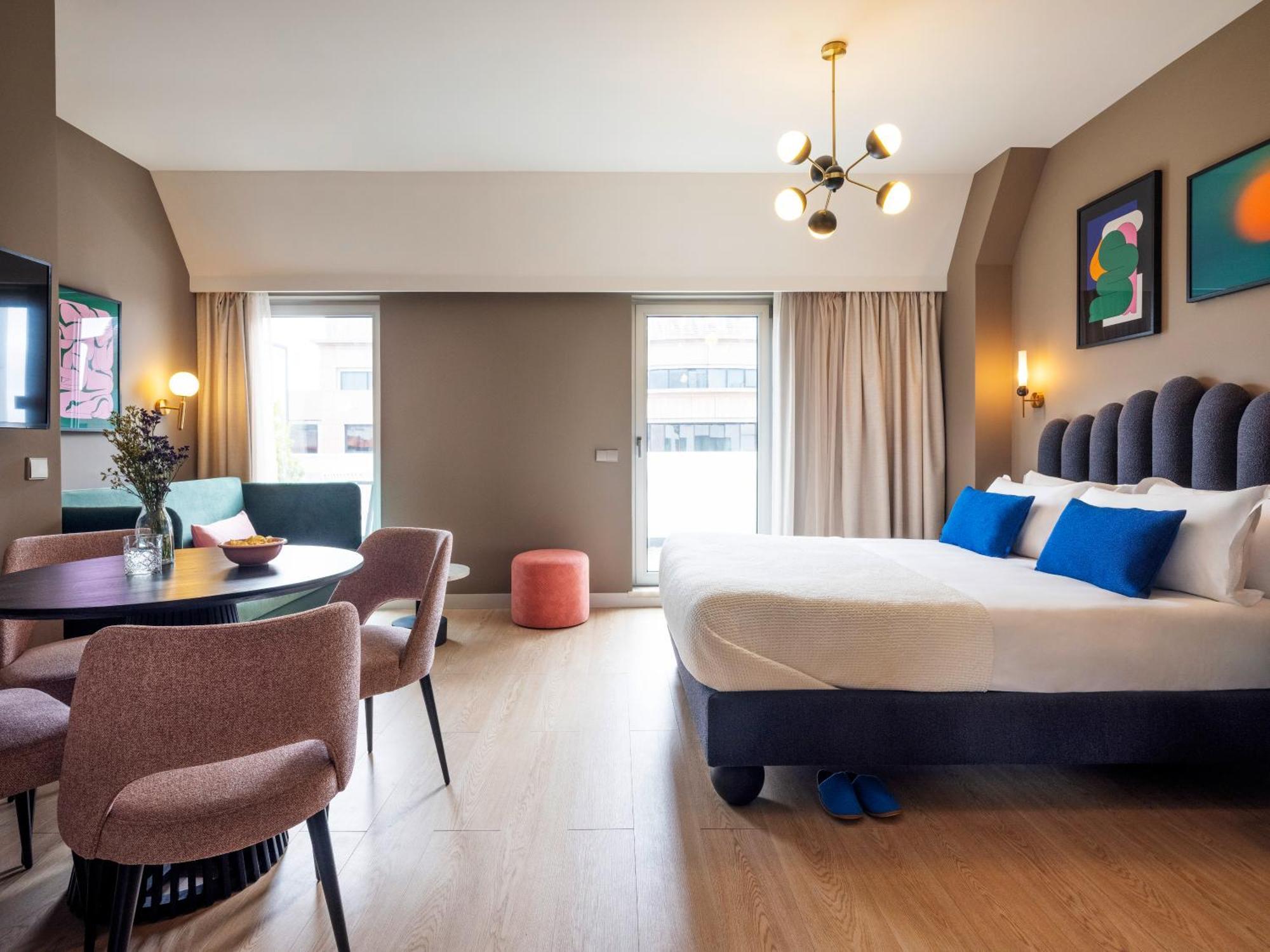 Numa Rato Aparthotel 4*